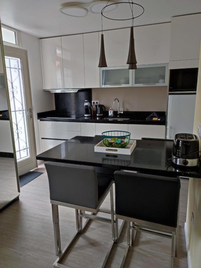 Paris Par Metro 4 - Rer B - Calme - Patio Prive Apartment *